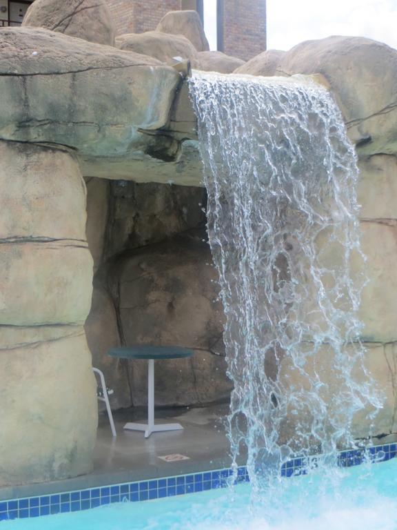 Diamond Hotel Wisconsin Dells Exterior foto