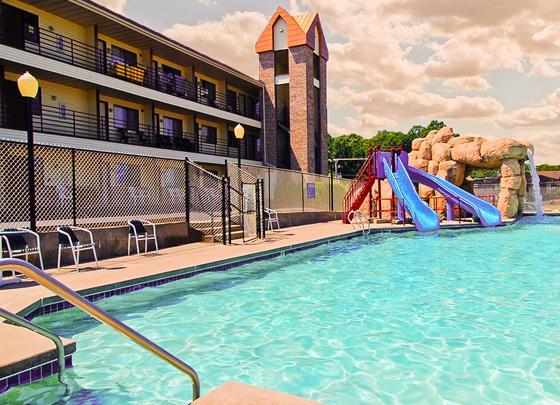 Diamond Hotel Wisconsin Dells Exterior foto